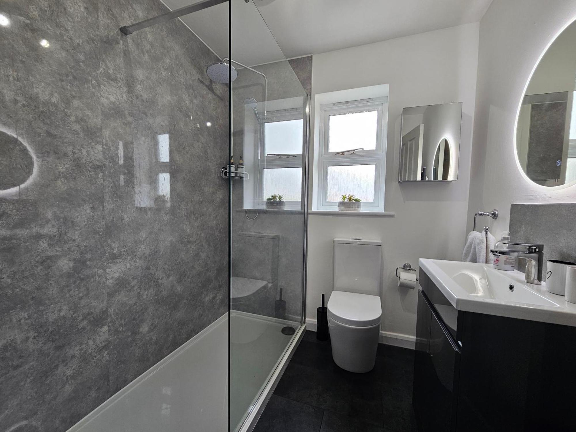 Pass The Keys Town Location For Shrewsbury With 3 Bedrooms Exterior foto